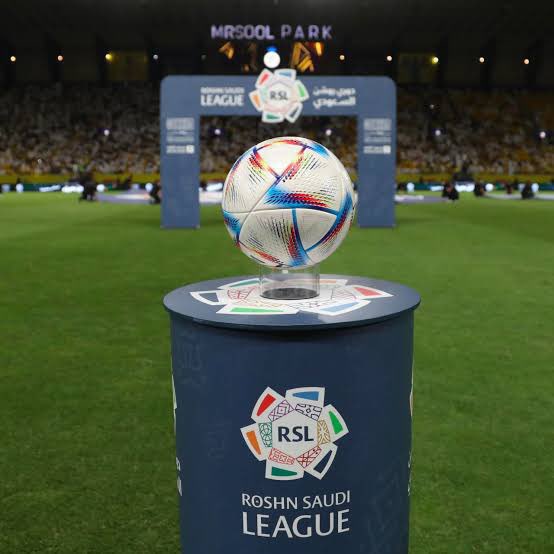 yassera140's tweet photo. 🚨🚨🚨🚨🚨🚨🚨🚨🚨

عااااااااااااااجل — رسميًا :

رابطة دوري المحترفين في الدوري السعودي تُعلن بأنه من الجوله السادسة لن تلعب المباريات الكبيرة في وقت واحد كما يحدث الان.

🇸🇦🇸🇦🇸🇦🇸🇦🇸🇦🇸🇦🇸🇦🇸🇦
✅✅✅✅✅✅✅✅ https://t.co/mk5SYvHevg