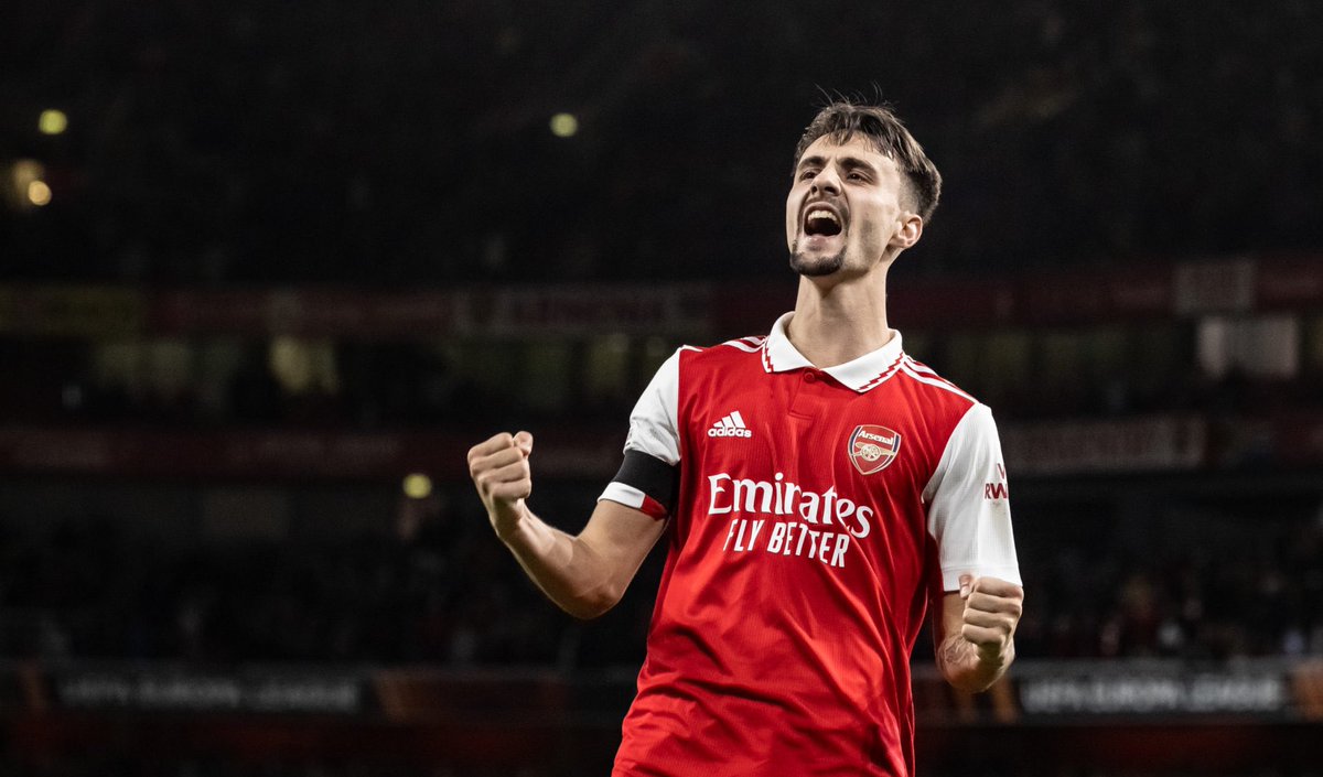UPYOURARSENAL04's tweet photo. Fabio Vieira wins the Penalty and gets an assist for Arsenal 2nd goal

PLAY HIM FOREVER😭 https://t.co/fk09vU28iz