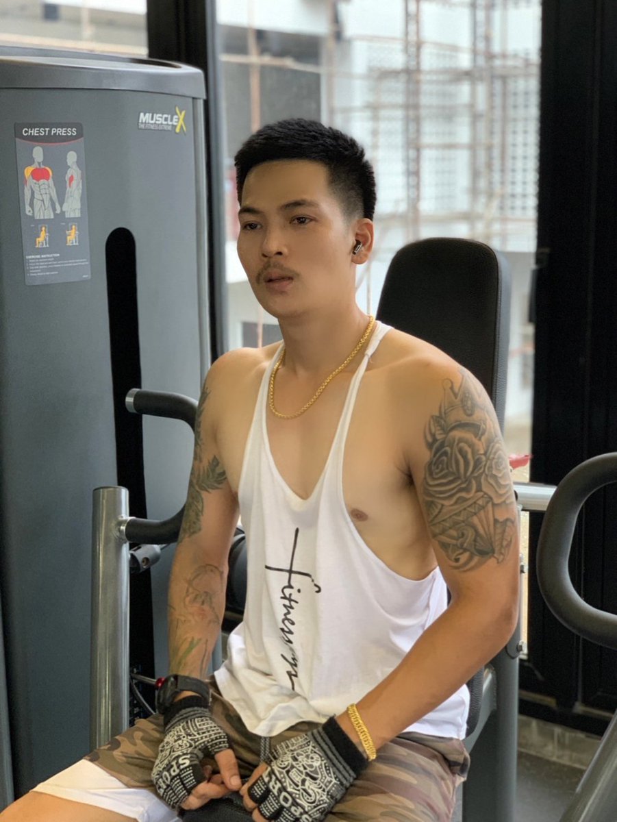 JoeRaingAung's tweet photo. မင်္ဂလာပါBro
ဘယ်အရပ်မှာနေကြလဲ?
ဖြေခဲ့အုံးဗျို့ https://t.co/Syf85dcxDJ