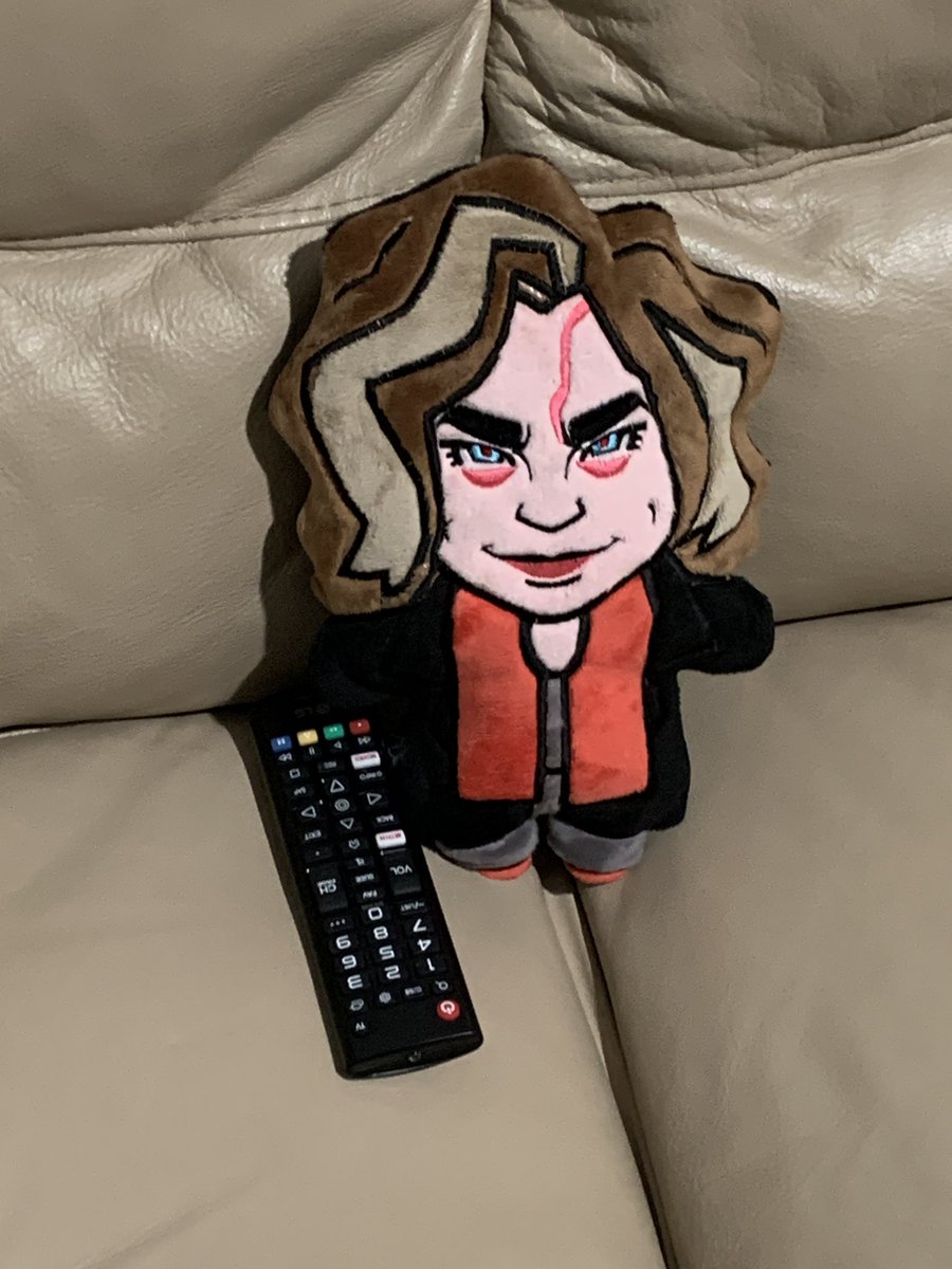 42yow's tweet photo. i've gotten a lot of new followers from some of my plushie posts sooo HI!!!! if you are interested in any of the plushies i post over the next month or two... they will be available in october!!!😁 https://t.co/csBm5l25ui