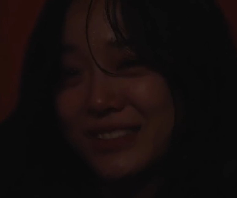 yuwelphoria's tweet photo. Kim Sejeong perfectly executed Do Hana's emotions in this episode. The way we can actually feel her agony, pain, fear and anger is magnificent. SHE DEVOURED EVERY SECOND OF TODAY'S EPISODE. THAT IS OUR DO HANA ❤️‍🔥🛐 

#TheUncannyCounter2Ep9 #TheUncannyCounter #KIMSEJEONG https://t.co/Qtm255rBCS