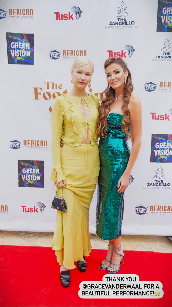 FANderWaalNews's tweet photo. #AmyHeartGreen on IG Stories, with @GraceVanderWaal at the #FootprintOfLifeGala Thursday
๐ฆ๐ฟ
#FiftyShadesOfGreen #GreenVisionFoundation #SupportGraceVanderWaal #Boyfriends #ChooseKindness https://t.co/xC36KA8ISK