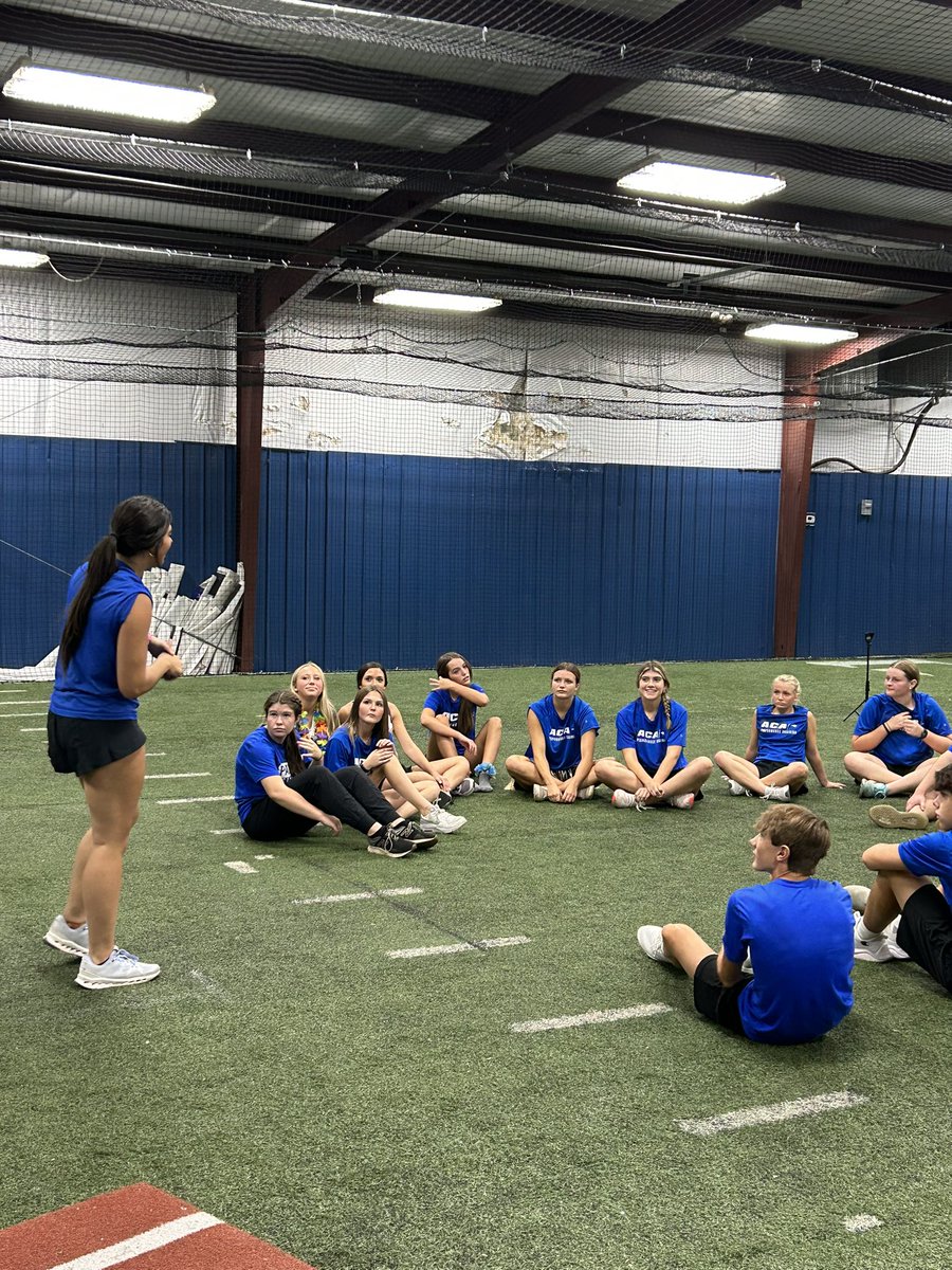 kade_mcgee7's tweet image. CHAMPIONSHIP THOUGHT FRIDAYS 🏆

Big shoutout and thank you to @JohnBeerbower for this awesome idea. Every Friday, 1 student gets picked to share the “Championship Thought” to their class. Proud of the 6 students that stepped up FIRST yesterday.
#LeadersLEAD