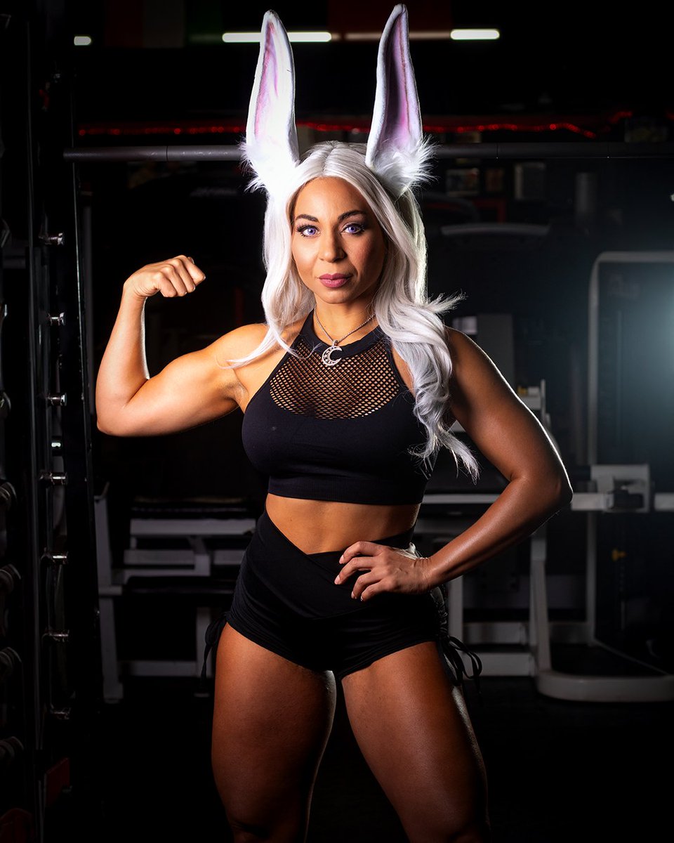 Haute_Cosplay's tweet photo. I don't cosplay a Muscle Waifu
I am a Muscle Waifu 💪 

Photo Ghostxposure
Gym infamous fitness

#Miruko #mirko #bunnyhero #MyHeroAcademia #fitness https://t.co/8bpMLlXSJm
