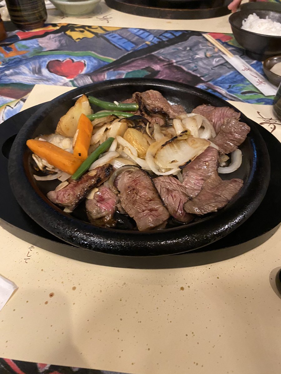 lIllllllIIllIIl's tweet photo. 肉&amp;ハム美味かった！ https://t.co/xTe6tCJ0g5