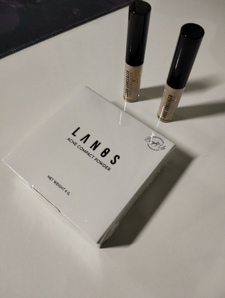 DarkEVils04's tweet image. แป้งพัฟ #Lanos #แป้งพัฟสำหรับคนเป็นสิว ก็ใช้ได้ พอดีซื้อมาลองแต่ว่าดูหนักไปสำหรับเราที่ไม่ชอบแต่งหน้า  
📌เป็นชุดที่2ยังไม่แกะใช้ใดๆ +คอนซีลเลอร์ยังไม่เคยเปิด 2 ชิ้น
เบอร์01 ผิวขาวเหลือง
ราคา3ชิ้น 360บ.+ส่งEMS(ไปรษณีย์ฯ)
QRcode/พร้อมเพย์ได้หมดค่ะ
สนใจซื้อแยก ทักมาสอบถามได้ค่ะ