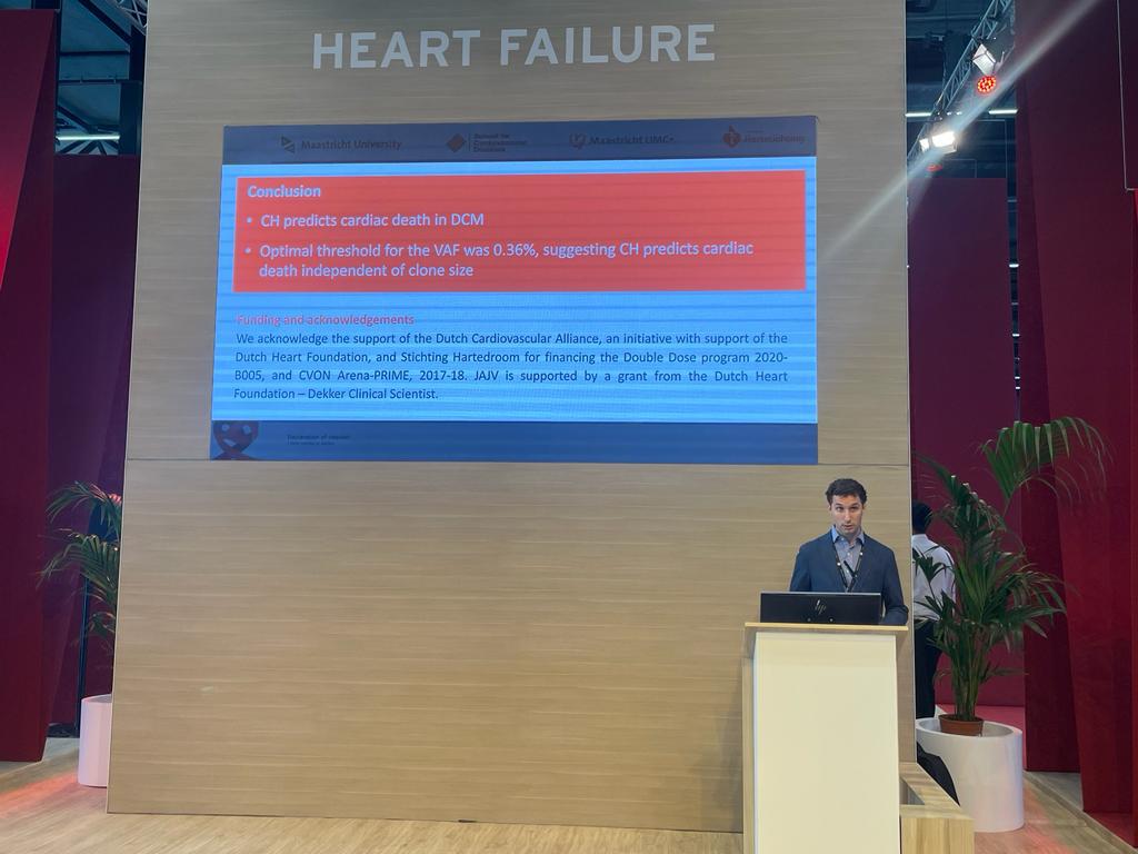 <a href="/SikkingM/">Maurits Sikking</a> presented his work on #CHIP in #DCM at the #ESCCongress today. Simultaneously, the results were published in <a href="/JACCJournals/">JACC Journals</a>. jacc.org/doi/10.1016/j.…