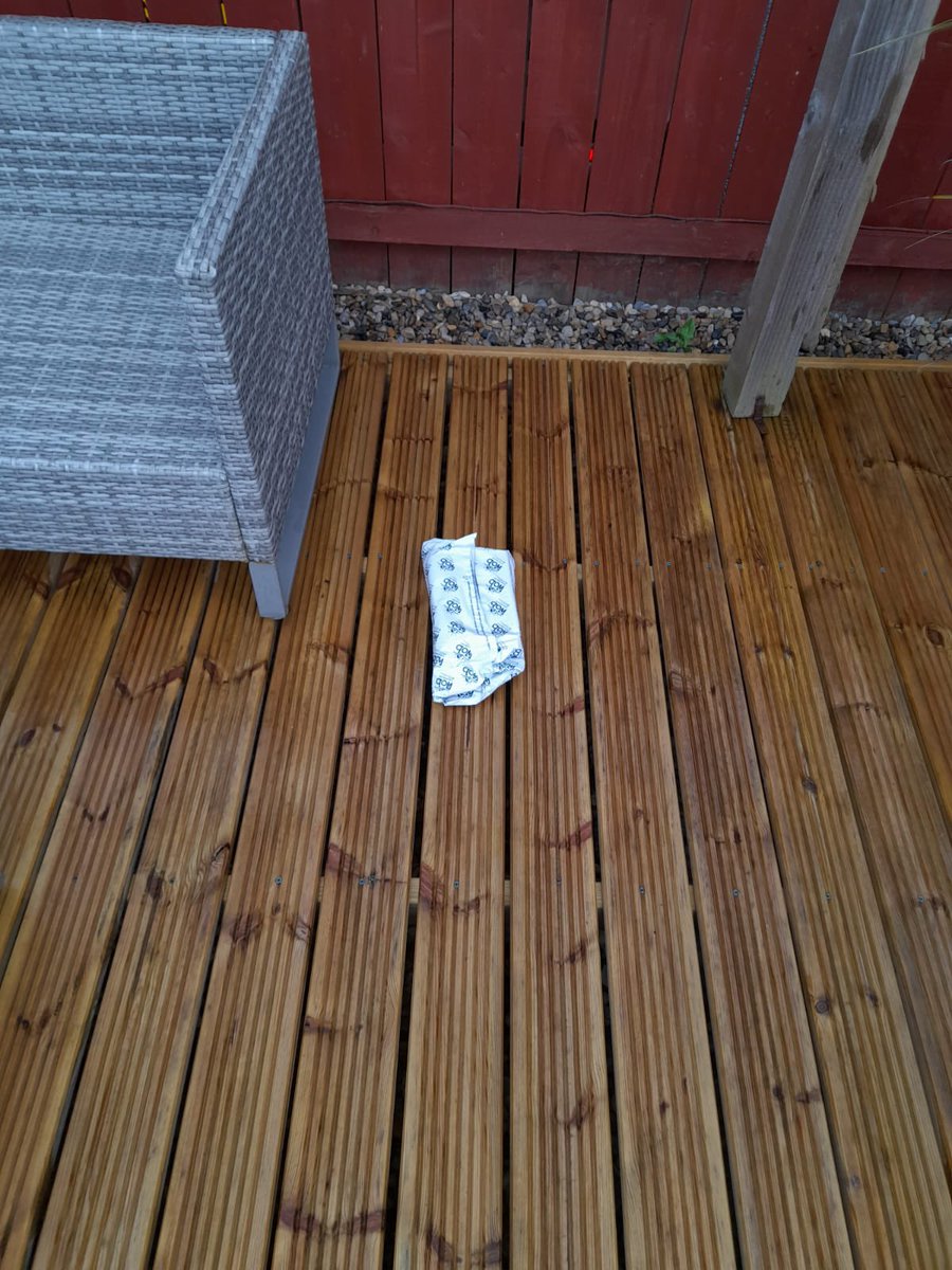 Bobbyjo101's tweet photo. Thanks @RoyalMail  for delivering my parcel of books to a “safe” place, over my fence, in the rain, while I was away for a week!! Couldn’t have tried a neighbour at all?? https://t.co/ESs65frZJO
