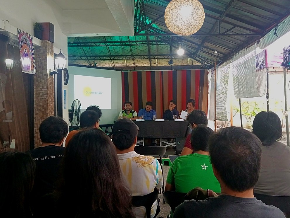 katribuphils's tweet photo. EARLIER: Individuals gathered for a roundtable discussion at the @HRPECPhils, Fil Garcia Tower, Kalayaan Ave., QC on the mining and human rights situation in the Philippines 🏞️
#StandWithIPs
#StopTheAttacks
#DefendAncstralLands https://t.co/LBJRf1BmBe