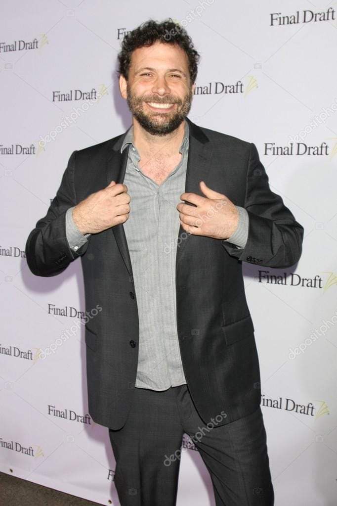 ChenowithBilly's tweet photo. "this jacket fits me really well" , our JEREMY seems to tell us ❤️
Have a Nice Saturday Fan Club ❤️
#jacket #reallywell #Saturday #goodmorning
#theofficialjeremysistofanclub ❤️
(Facebook and Instagram)
#jeremysisto #greatactor #officialfanclub #facebookgroup #OurKing 👑❤️ https://t.co/oXGr5nyDQL
