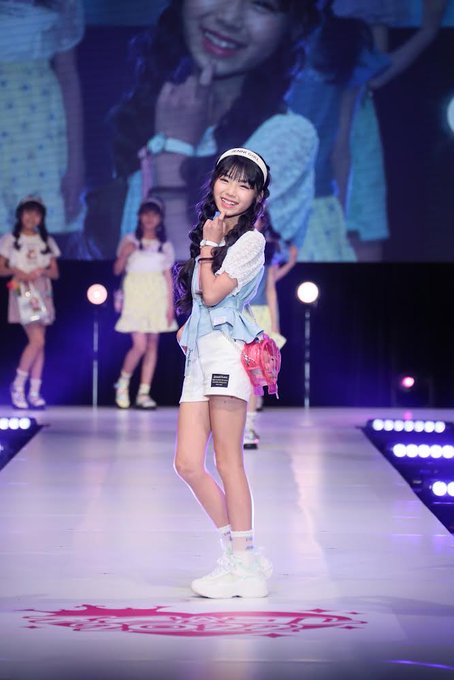 Twitterのコスプレ画像2