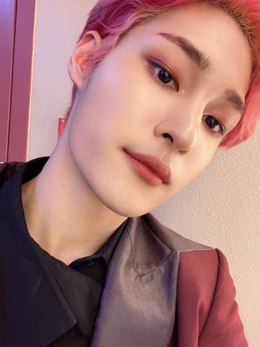 tan__official_'s tweet photo. [#태훈] 우리형 생일 축하해 ❤️

#티에이엔 #TAN
#성혁이형_덕분에_모든날이_빛나 https://t.co/rh755N4xAp