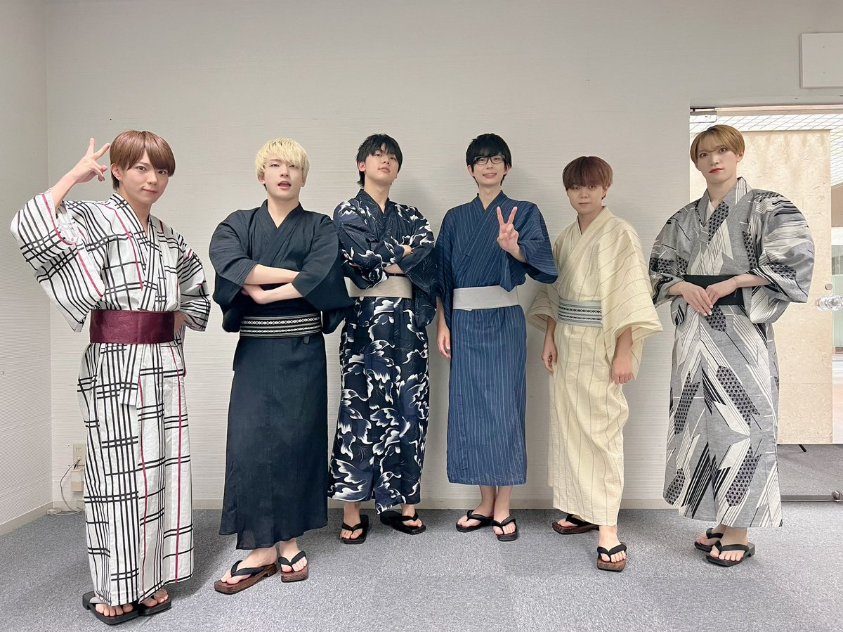 info__paragon's tweet photo. 本日は #サマーパラゴン2023
~浴衣お話会編~ 2shot撮影会👘

本日もご来場いただきありがとうございました✨ 🐼🐲メンバーセレクトの浴衣はいかがでしたでしょうか⁉️

明日は浴衣お話会編 オンライン特典会です‼️ 宜しくお願いいたします🎆

#パラゴン
#パンダドラゴン https://t.co/ZMZ33JEUKT