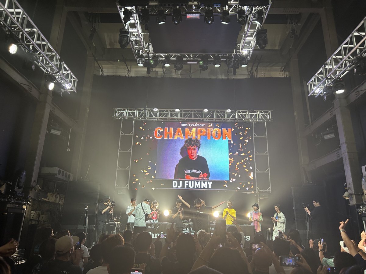 DMCJAPAN's tweet photo. 【DMC JAPAN FINAL 2023 シングル部門結果発表】
1st：DJ FUMMY
2nd：DJ RION
3rd：DJ SORA
#DOMMUNE https://t.co/6vuZPa7wOX https://t.co/xEGYSxEqGT