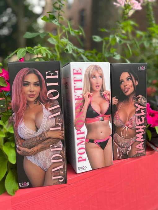 My pocket pussy is finally out 😍🔥 feel my pussy around your cock daddy go try me here   https://t.co/smHb1dvn1q