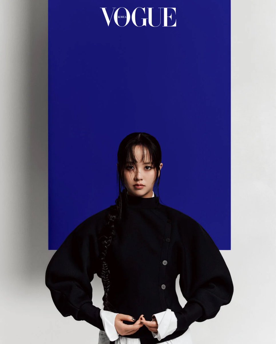 19990604_com's tweet photo. 선명하고 단단한, 김소현 (인터뷰) 

이토록 선명하게 반짝이는, 한결같은 김소현.

🔗 https://t.co/1RnqZefkVc

@voguekorea  

#김소현 #Kimsohyun #金所泫 #キムソヒョン https://t.co/qqorUMxgKx