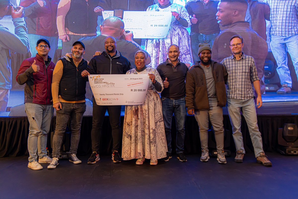 Geekulcha's tweet photo. A team of developers from the @WesternCapeGov were the overall winners of the Public Sector Innovation Hackathon with a Healthcare solution, on the sidelines of #PSIConference2023 hosted by @cpsi_sa in WC.
#PSIHack2023 also included developers from GP, NW, KZN and EC, hybrid. https://t.co/6ma5kdpSRP