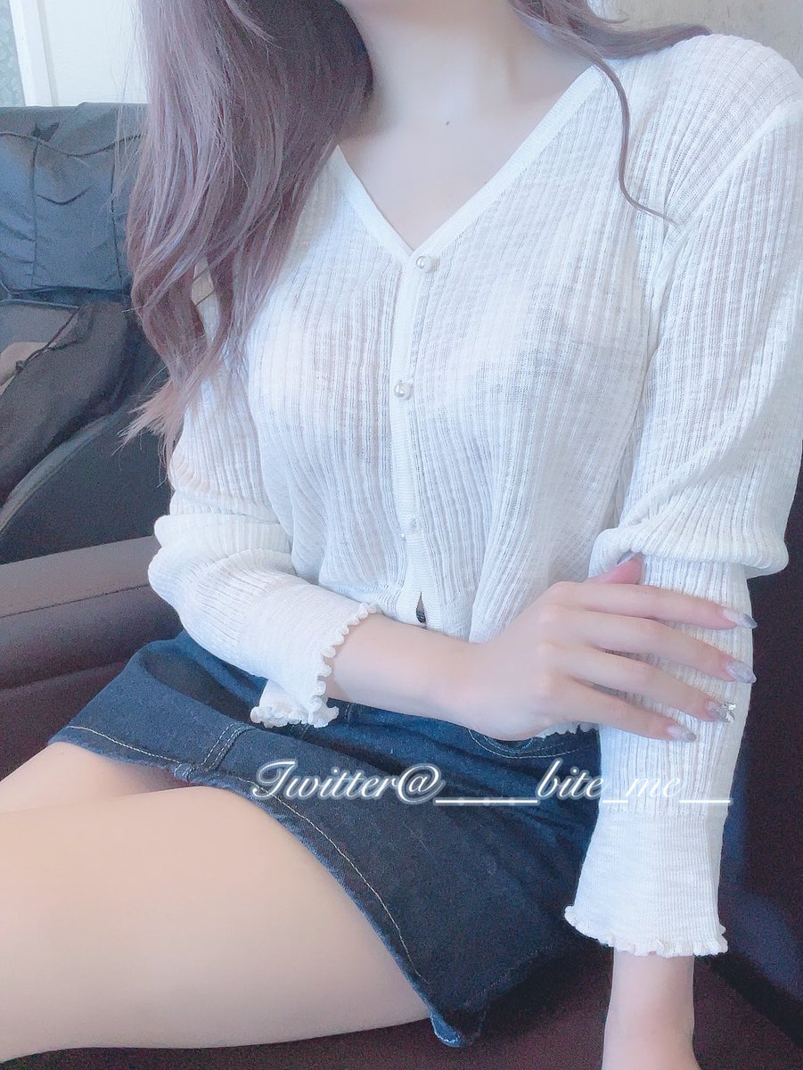 🌨 凛 。さんのエロ画像、2023年08月26日20時52分48秒に投稿