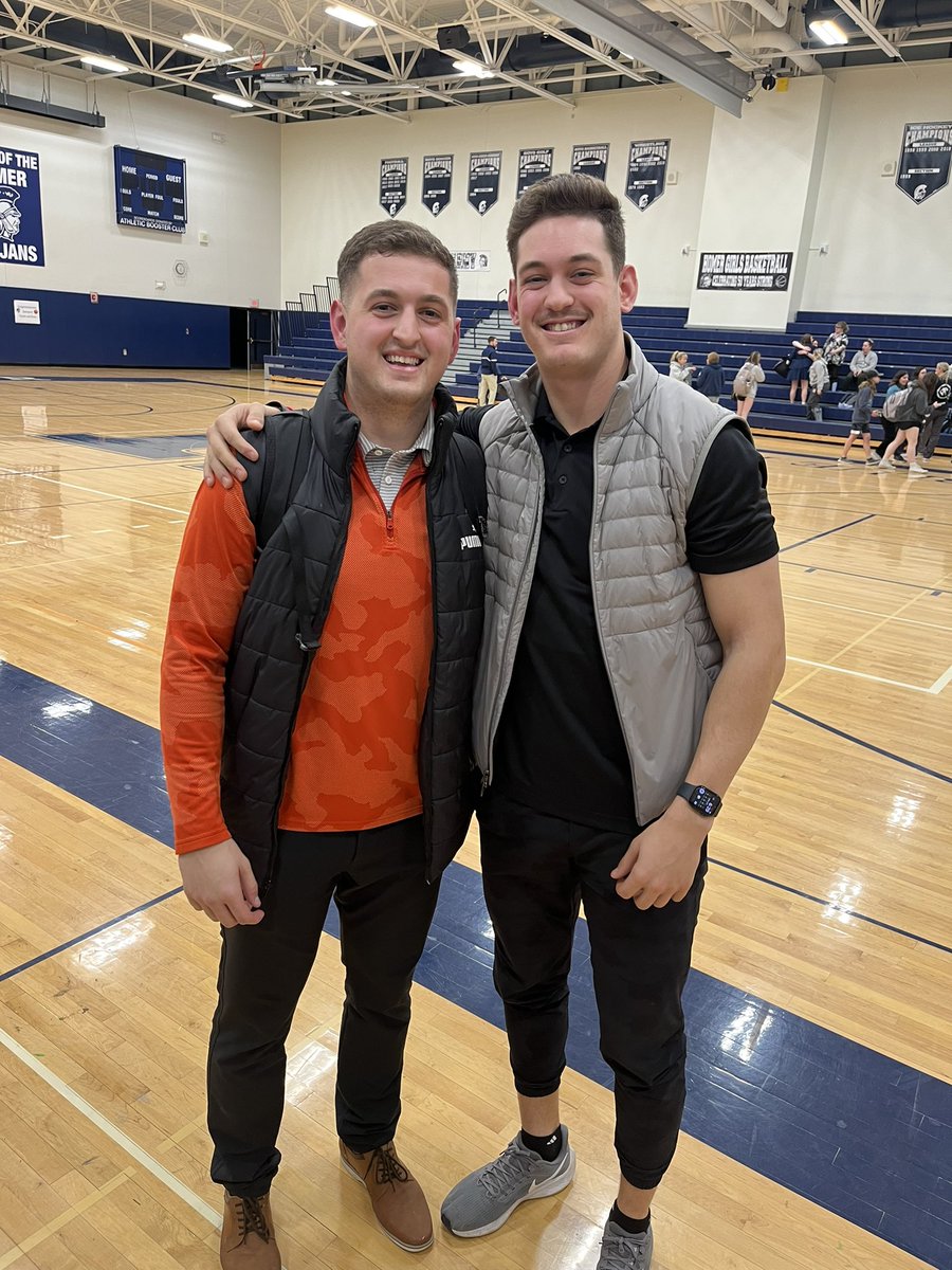 Coach_Segala's tweet photo. Happy 26th to the guy who’s footsteps I follow each and every day. Enjoy the day big dawg and go get some today! 🏈❤️#Tuddies @BrettSegala9 https://t.co/U7wB56XhTp