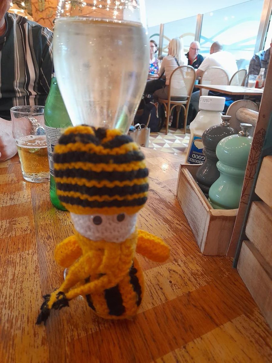 Nikki91Waterman's tweet photo. Twitter do your thing please 🙏🏻 A friend of mine has lost Harold @Gatwick_Airport in the #NorthTerminal today, this little dude means a lot to her. Please let’s try and find him &amp; get him returned  🙂 https://t.co/1Zq07JXvBA