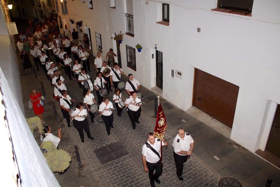 BandaDeMijas's tweet photo. nuestra Banda de música de Mijas, se prepara para el traslado de nuestra alcaldesa perpetua,  la Virgen de la Peña. En esta ocasión nuestra Banda además de trabajar en  nuestro Concierto Pórtico de  feria 2023    
#suenamijas
#bandamijas https://t.co/otAba4Kowi