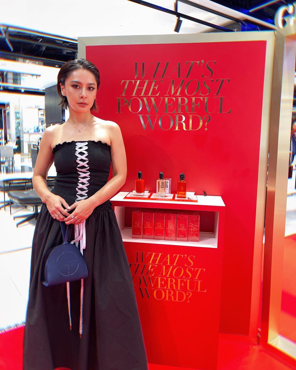 sheaimakeup's tweet photo. “The Power of Passion”
#sheaimakeup💕 อัยย์มีกิจกรรมและโปรโมชั่นดีๆจาก GIORGIO ARMANI มาฝากกันค่า 

#SiThePowerofPassion
#ArmaniBeautyTH https://t.co/tEn6LmIRsO