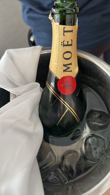 Que noche la de anoche Resumen:👇 https://t.co/P7yTqP08Am