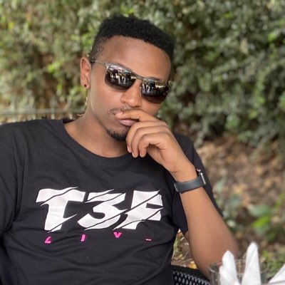 T3FLiveUK's tweet photo. #NewProfilePic https://t.co/9ySny4QFRQ