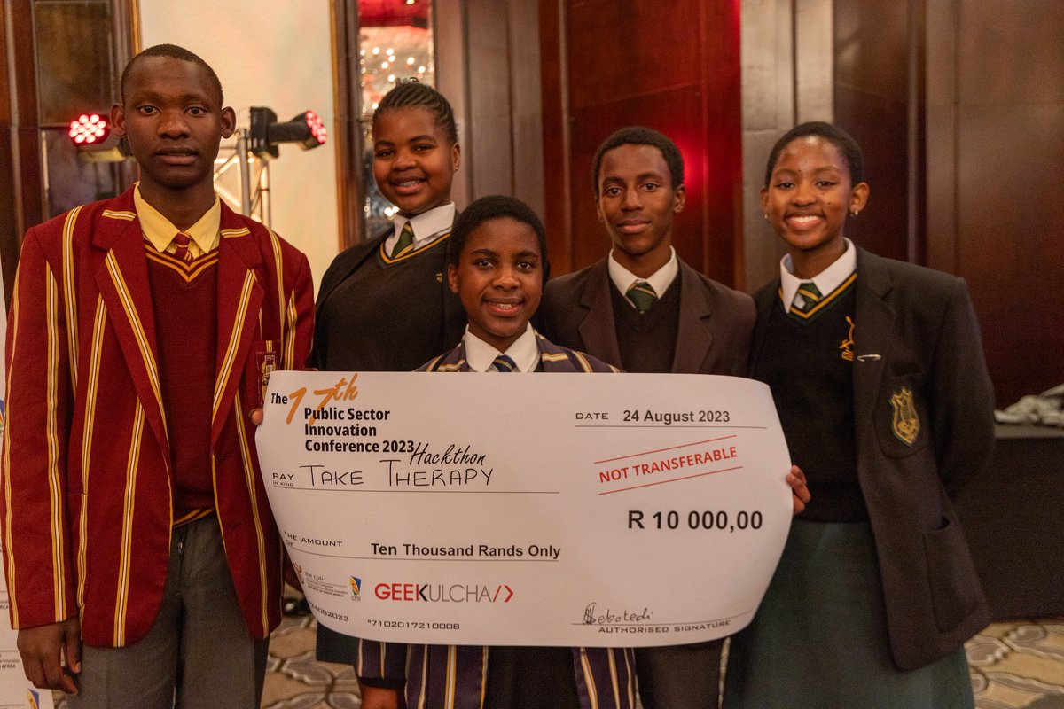 Geekulcha's tweet photo. #MthathaYouthDev: A journey from the June 16 event, learners from St. John's College, Umtata High School and Efata School for the Blind and Deaf were part of the #PSIHack2023 Hackathon and won 2nd place with their "Take Therapy" solution.
Interesting research work done π https://t.co/QYBSFPsOf4