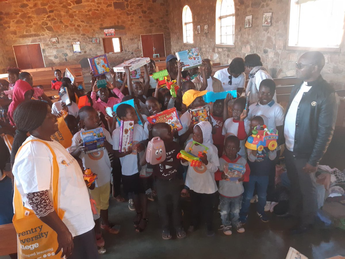 ndorocharities's tweet photo. @Cde_Ostallos Has  Mutswaga lost why is his head down ? lost,? a sign of defeat, I hope so vanhu vatambura 43 years of our lives stolen look at these children , what is their future with this uncaring government - https://t.co/1wSnlLS2Db