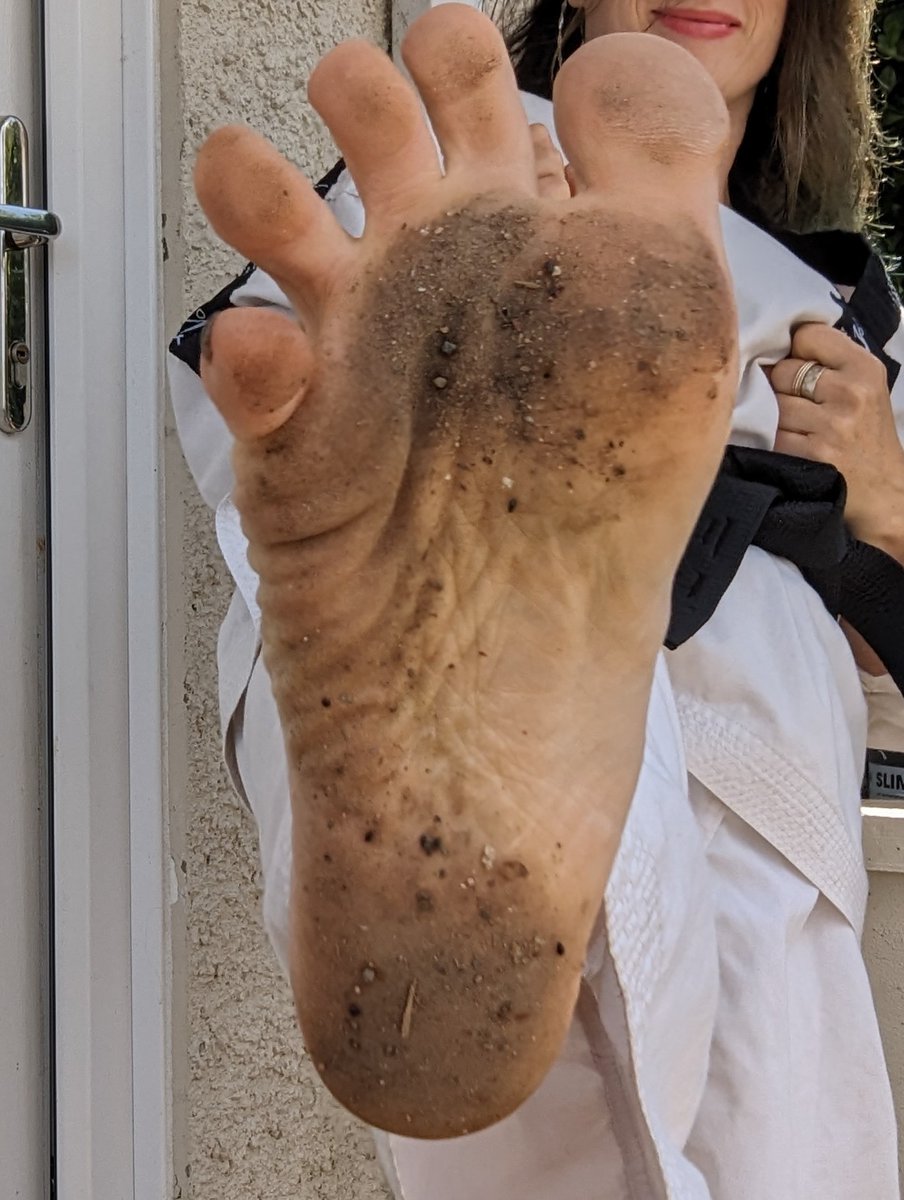 Mamapaws69's tweet photo. Dirty kicks! See the full album on my page
https://t.co/OH2GmQAhDJ 
https://t.co/BTYMiWDati
https://t.co/eUcakDj0PS
#sole #feetfinder #FeetPictures #feetpics #feetfethish #feet_pic #feetseller #ballbusting #dirtyfeet #martialarts #onlyfans #feetfinder #feetfetishworships #soles https://t.co/6AWVilinYA