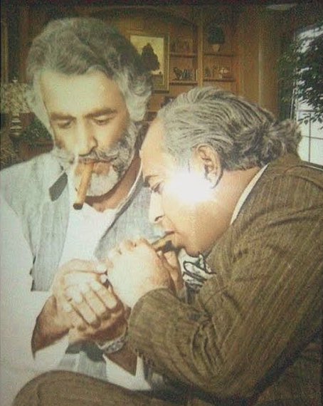 aamirktk18's tweet photo. You can’t separate peace from freedom because no one can be at peace unless he has his freedom.
26th august death anniversary of a true Pakistani #NawabAkbarKhanBugti 
 #ElectricityBills 
#LetterToImranKhan #Baochistan @Nawabzadabugti https://t.co/SKWcEB3CtB