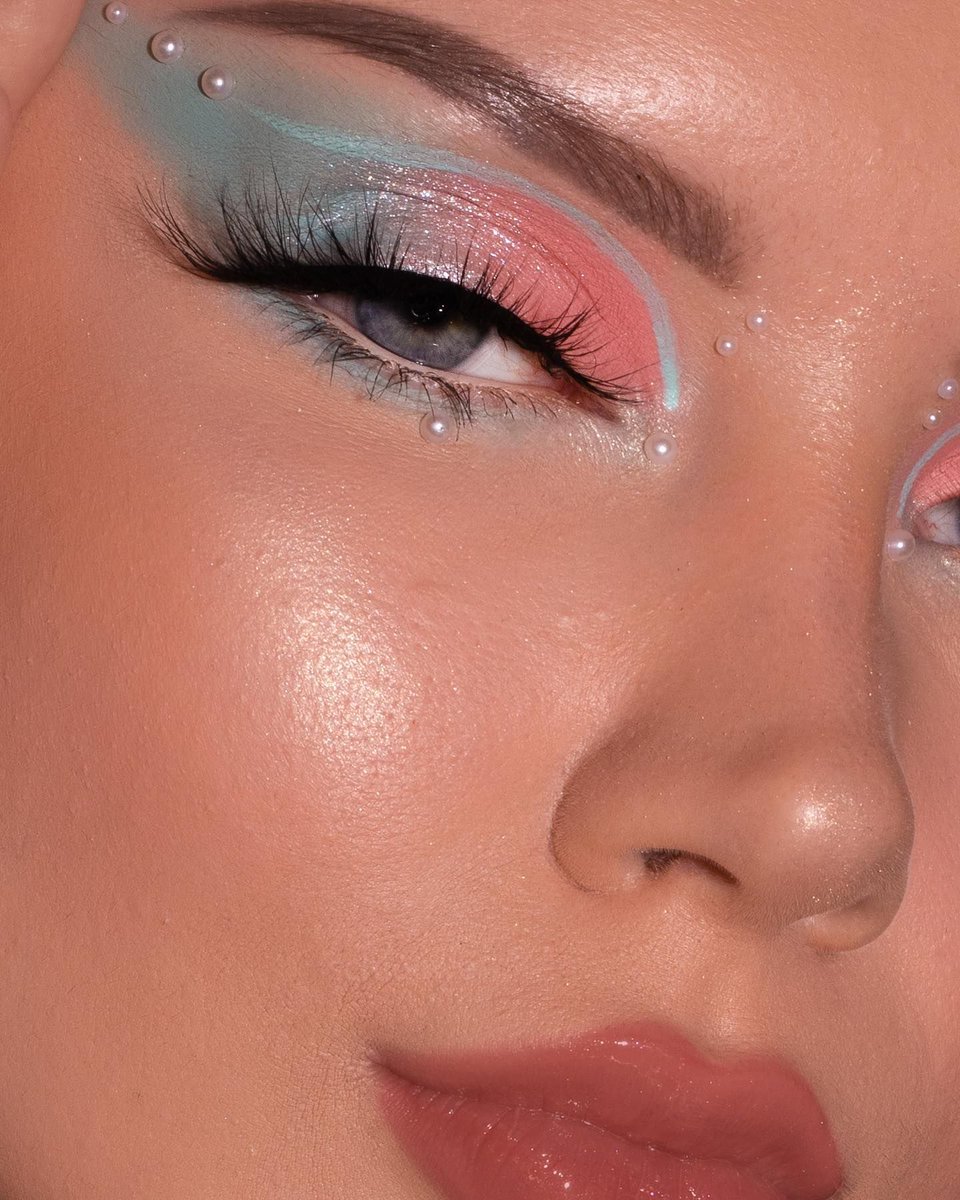 nyxcosmetics_es's tweet photo. Te sorprenderá la sensación ultraligera que te deja en tu rostro a pesar de tener un acabado suntuoso el primer HYDRA TOUCH✨
¿Te atreves a probarlo?
#hydratouch #primersummer #nyxcosmetics_es
🌈 Allies de la comunidad LGTBIQ+
🐰 PETA Approved
🌱 Fórmulas veganas https://t.co/iIuo7FTlj5