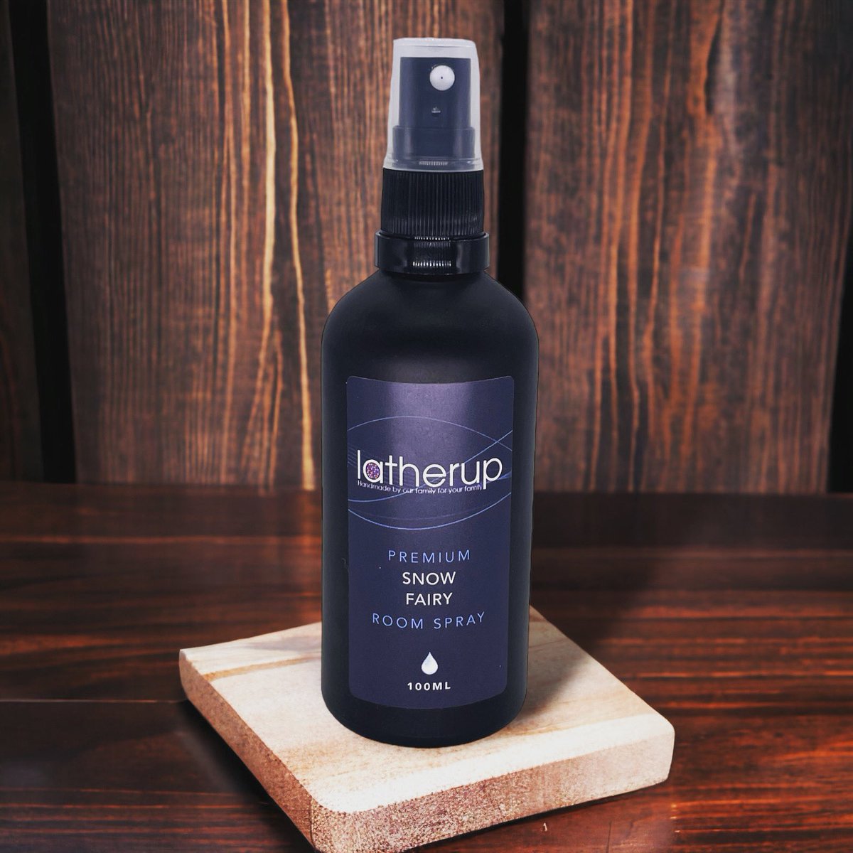 latherupuk's tweet image. Our most popular room spray is our snow fairy room spray it smells incredible.

You won’t find better smelling long lasting room sprays these will literally last 12 hours with just a few sprays.

#roomspray #roomsprayscents #roomsprays #roomsprayhighlyscented #highlyscented