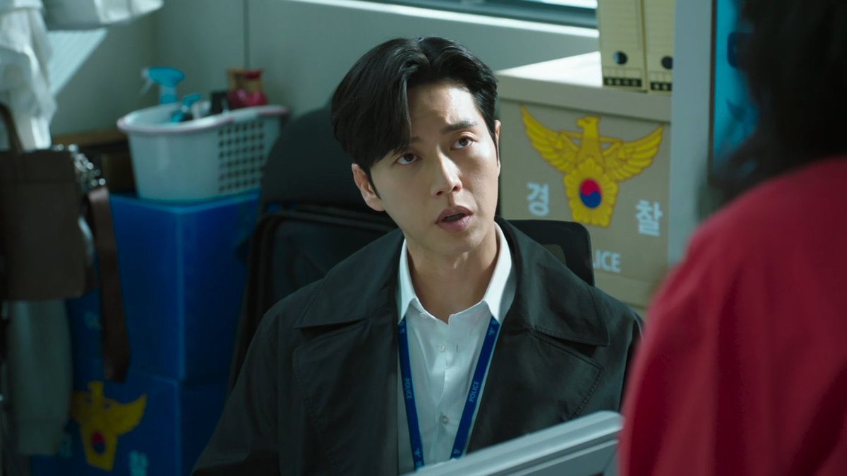 iconickdramas's tweet photo. Mystery/thriller kdramas that will keep us guessing about what will happen next in every episode >>> https://t.co/s8q0sThZ9N
