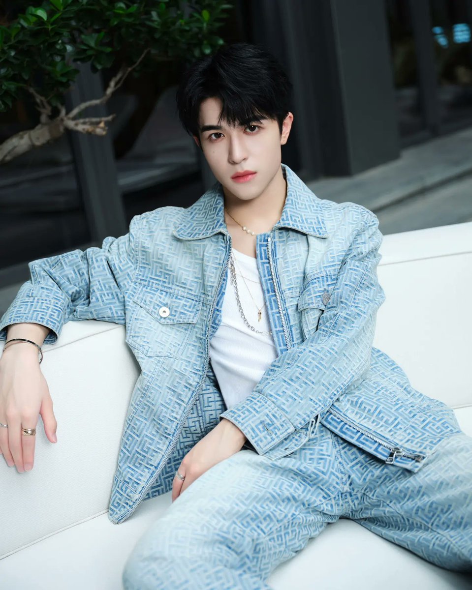 eintentofficial's tweet photo. Had so much fun today 🐰💖 https://t.co/2fGX7E07Y3