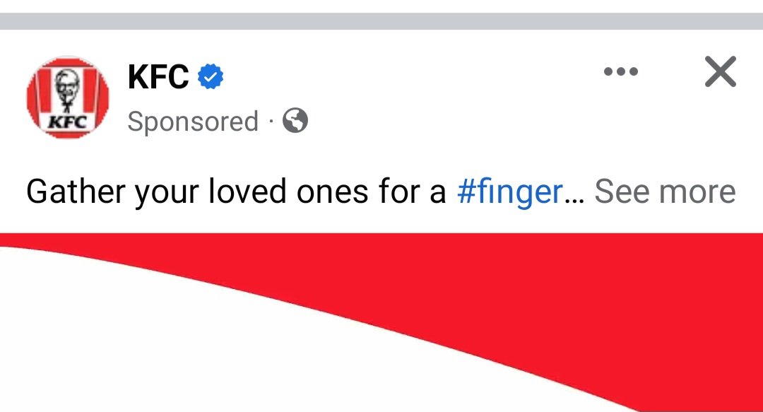 andygiles92's tweet photo. @kfc.. uhhh.. was this ad intentional? 🤣 or i am just being a child 🤣 
#kfc #greatadvertising https://t.co/RTgDVTAiYN