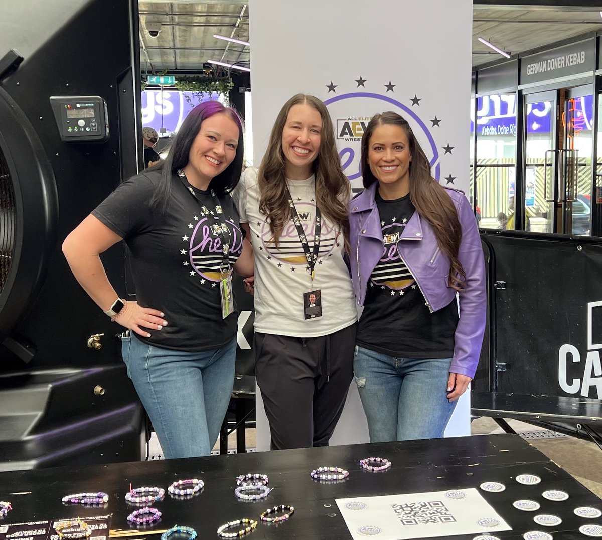 We’re at @boxparkwembley today meeting Heels and signing up new members of the community! Come by and say hi and learn about our exclusive party tonight for @aew_heels members ONLY!