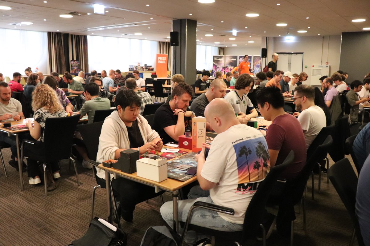 DutchOpenSeries's tweet photo. Second DOS of the year in action! Everything is running smooth and everyone is enjoying themselves!
#Dutchopenseries #MTG #Magic #TCG https://t.co/5hTZi0k6EF