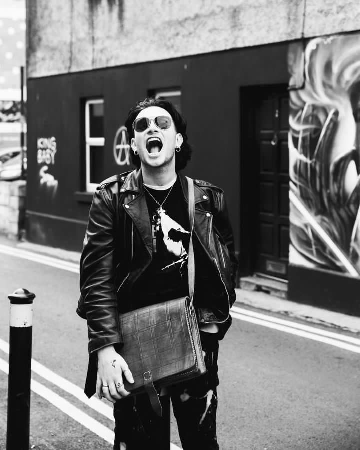 EchoHarteMusic's tweet photo. ‘A Miracle has hit 2k+ streams in its first fortnight and I’m very grateful for all the support! Thank you 🙏
New track coming soon !
#echoharte #amiracle #newmusic #outnow #nmf #writtenaboutmentalhealth #learntobattleourinnerdemons #music #musician #singer https://t.co/lCwtol1PkR