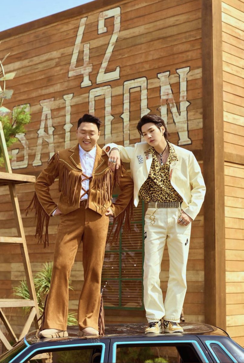 LetgoASunshineD's tweet photo. 4.6億ビュー‼︎📹🕺👑🌐🎵🌏🔥
PSY🕺🕶️🔥
“ThatThat(prod.&feat.SUGA of BTS)💜
#ThatThat
#SUGAxPSY https://t.co/6XNuS2mVBP