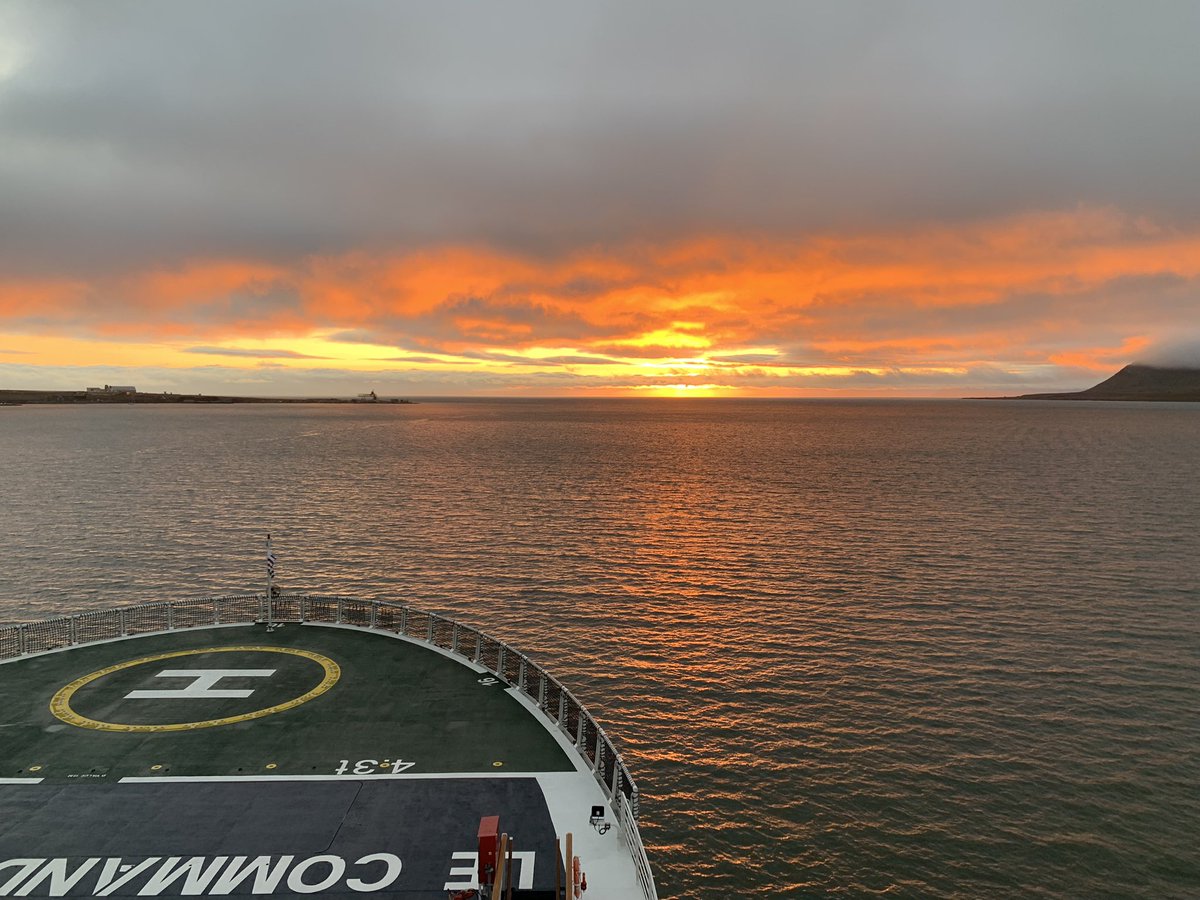 AVarnajot's tweet photo. Aaaand back to #Svalbard, after 2 weeks, conducting interviews, running surveys and engaging with passengers onboard Le Commandant Charcot and at the #NorthPole. @EliseLepy 
Thanks again to @ponant_cruises,
@Arice_Eu, Arctic Interactions, @arcticants &amp; @UniOulu for the support! https://t.co/fQJNySB8Lx