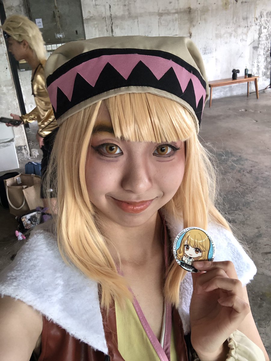 dovesdamsel's tweet photo. Karina Lyle

#tigerandbunny #karinalyle #karinalylecosplay #tigerandbunnycosplay #tigerandbunnykarina https://t.co/fK7Ehx6Ftj