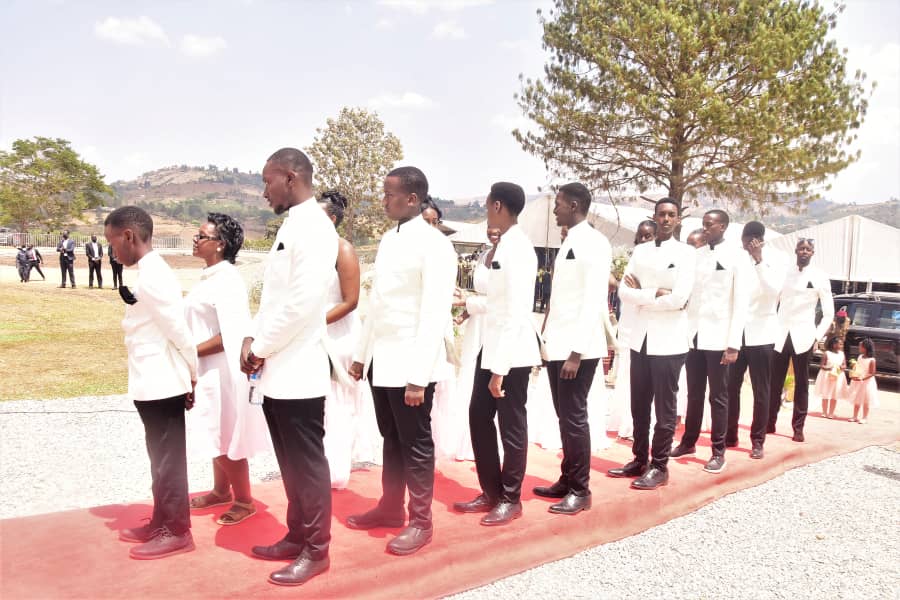 LRukeija's tweet image. Live reporting  in  #NTUGAMO while celebrating a remarkable milestone! H.E @KagutaMuseveni &amp;amp; First Lady @JanetMuseveni have shown us 50 years of love, unity, and dedication! Cheers to 50 years 🥂
Follow the function both on Fb,whp +256756717377
( @ Lawrence Lecturer Rukeijakare)