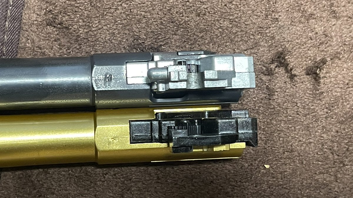 SoldierKudo's tweet photo. @Thomas5510 試してみましたがチャンバー・ブリーチ・スライド等　加工しないとつかないです
スライドストップすら入りませんでした https://t.co/qKIxYRc2Cw
