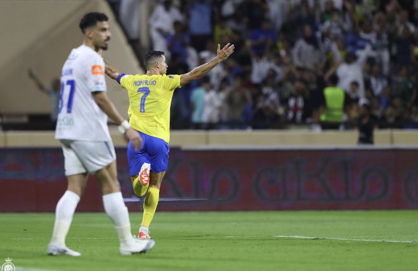 SPL_esp's tweet photo. Hattrick de #Ronaldo le da #AlNasar su primera victoria en liga saudí 
#CR7𓃵 https://t.co/KlWYsA2vVD
