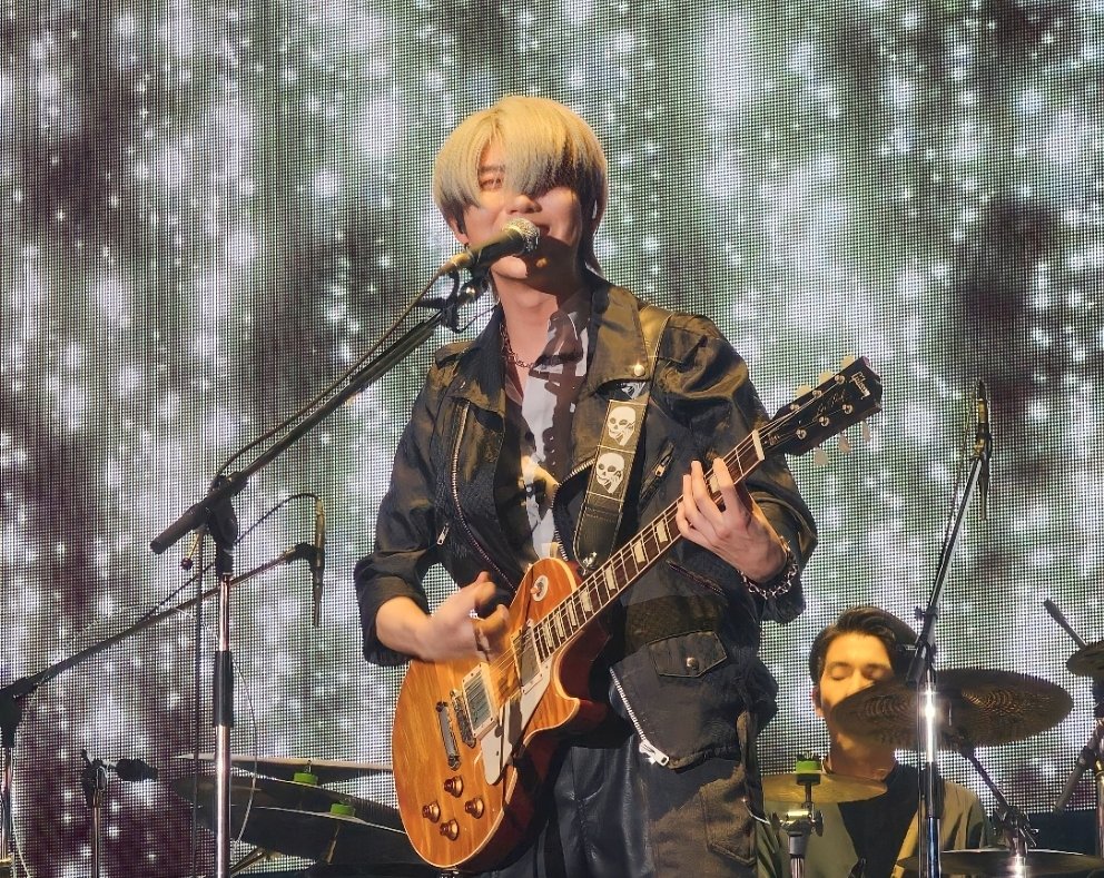 たすたす tweet media