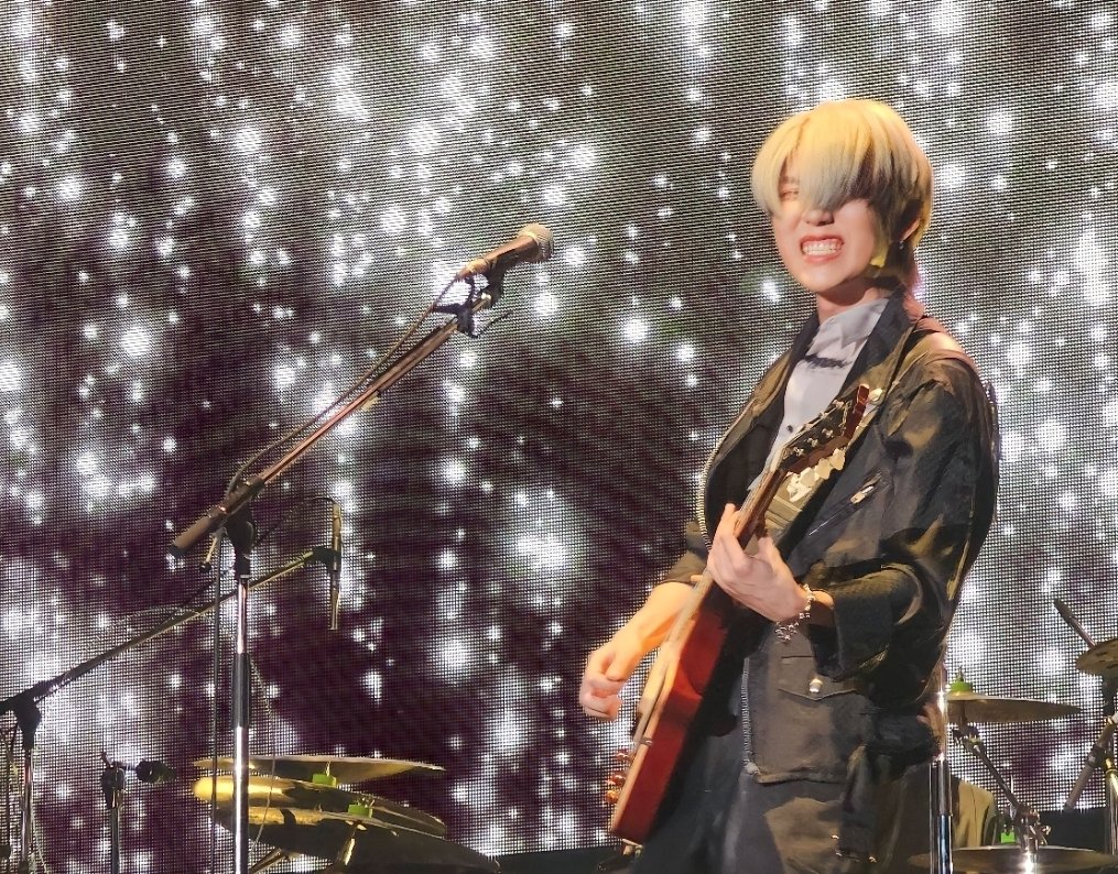 たすたす tweet media