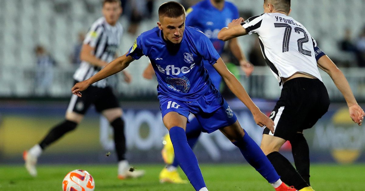 Nikola Jojic is with the U21’s today as they take on Manchester United at Leigh Sports Village. 

The current score is: 

Manchester United 9
Stoke City 1
