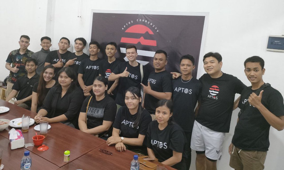 Aptos_Indonesia's tweet photo. Live on Aptos Community Meet up Part 2 🔥🔥

Saturday,26th Bali-Indonesia

#Aptos 
#Aptosindonesia https://t.co/Etll5LM7kj
